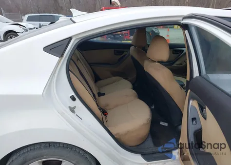 2013 Hyundai Elantra Gls z USA, uszkodzony, nr VIN 5NPDH4AE8DH268895